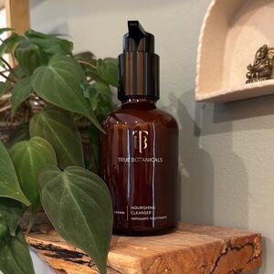 True Botanicals Nourishing Cleanser